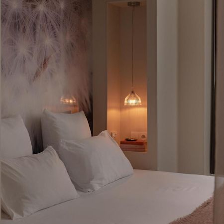 Mihotel Sala Лион Экстерьер фото