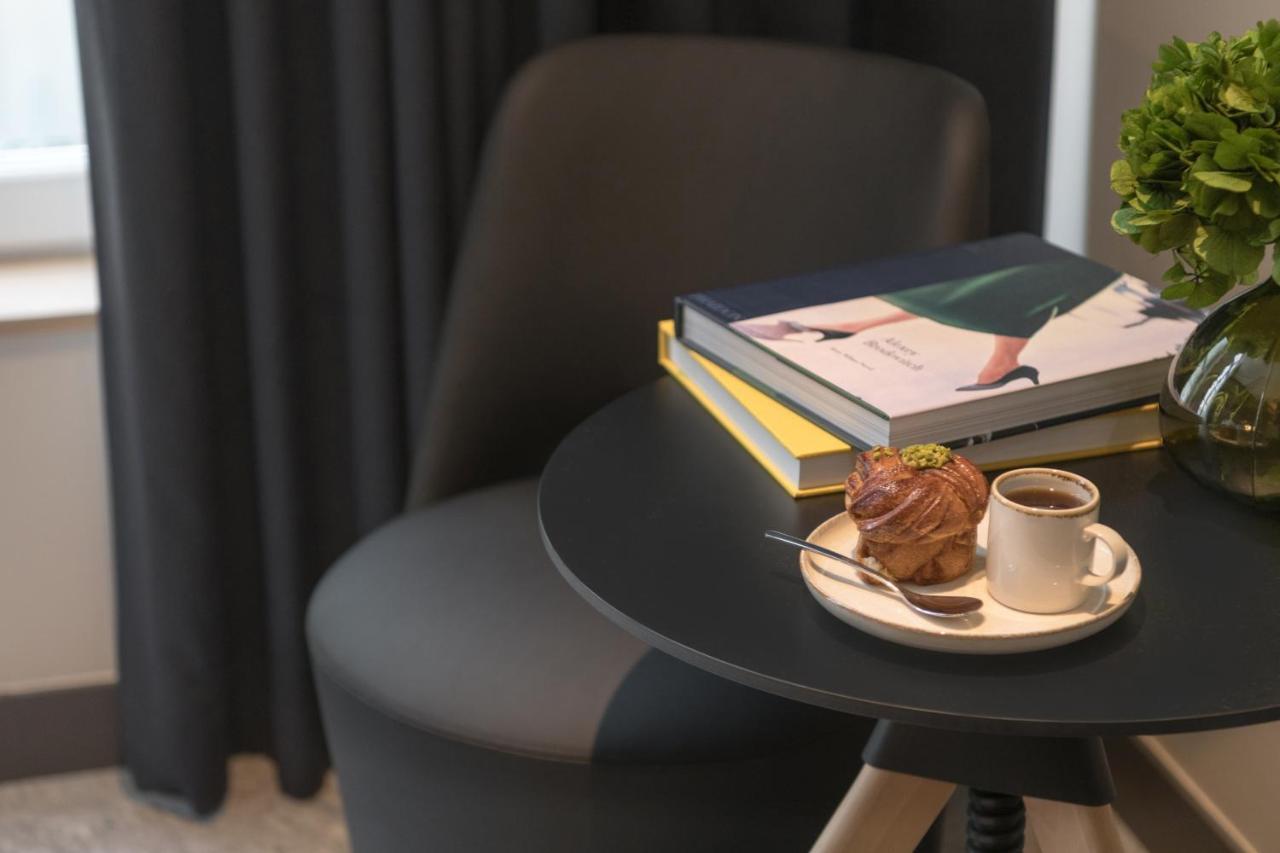 Mihotel Sala Лион Экстерьер фото