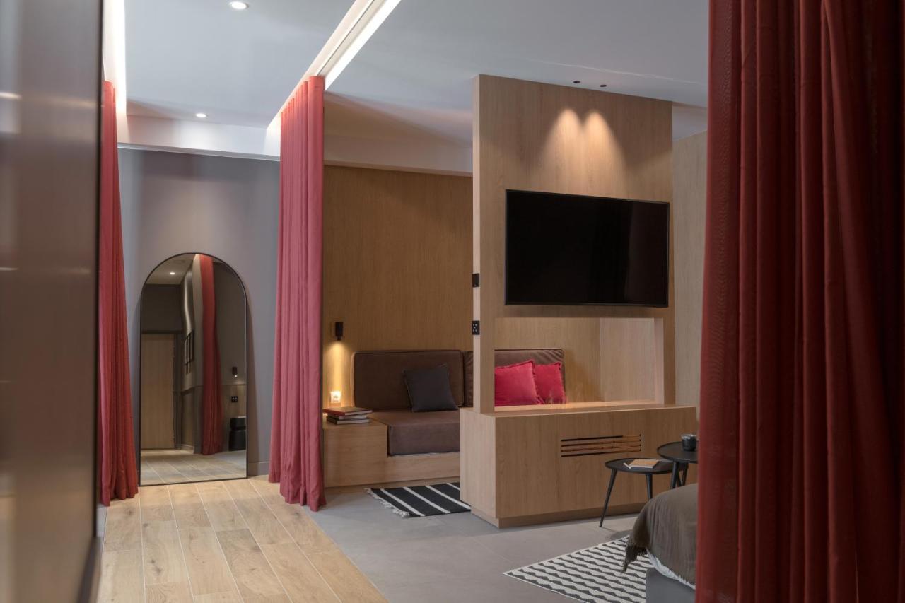 Mihotel Sala Лион Экстерьер фото