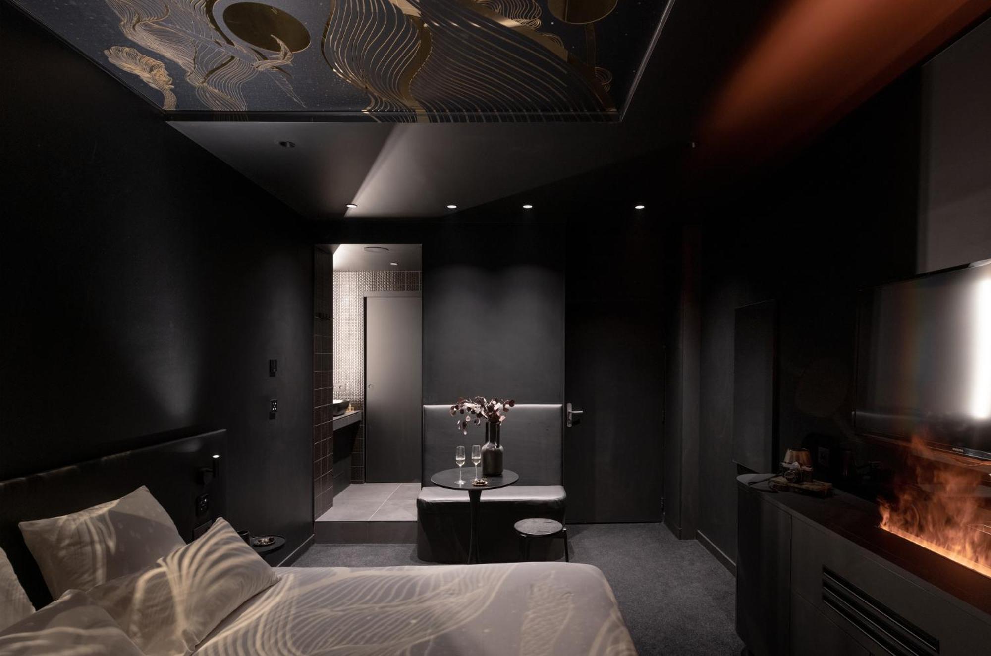 Mihotel Sala Лион Экстерьер фото
